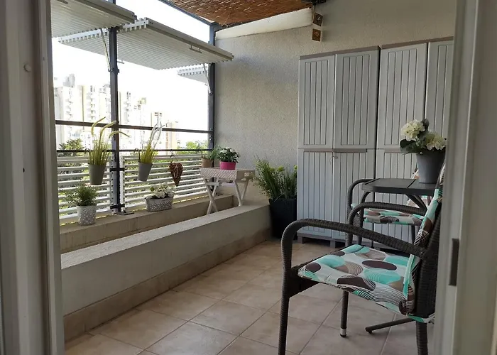 Sunny Day Apartment Split