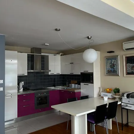 Sunny Day Apartment Split